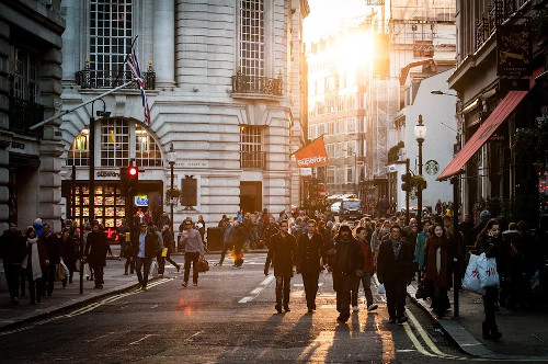 Dall’Europa gli obiettivi per una ripresa equa, sostenibile e resiliente